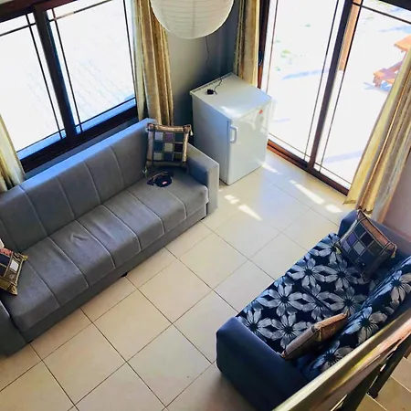 Sea & Sky Next To Escape Krini