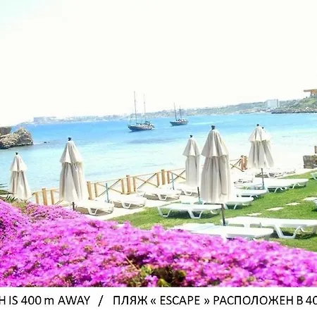Hotel Sea & Sky Next To Escape Krini